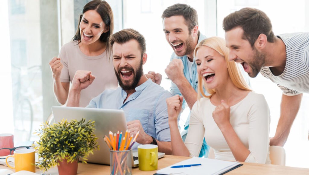 القدرة على العمل بشكل جيد مع الآخرين